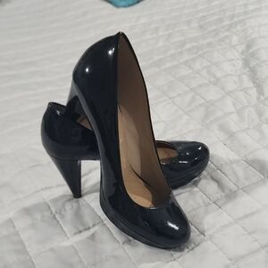 Antonio Melani Patent Leather Black Women's Heels 7M